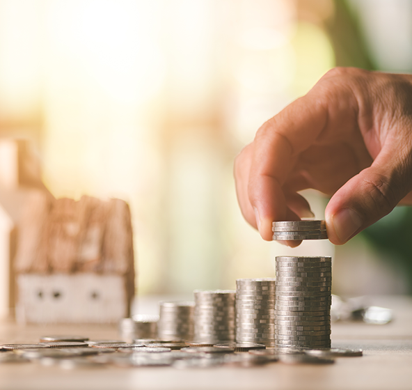 Faites fructifier votre argent avec des solutions adaptées à votre projet et profil.